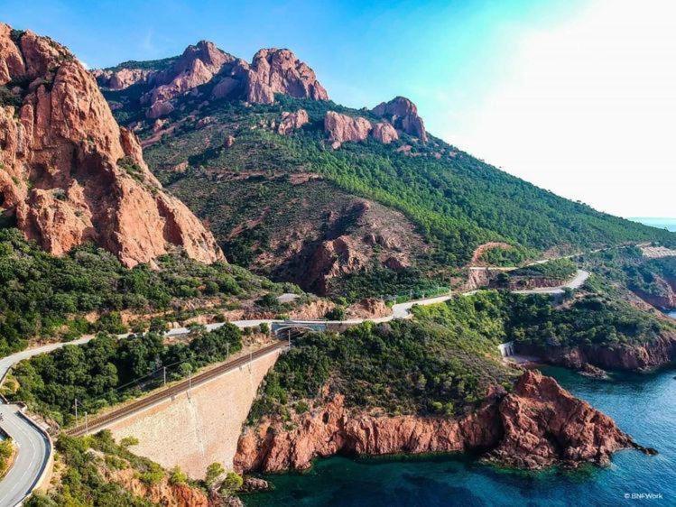 Appartement Boulouris, Grand 2 A 4 Personnes A 5min A Pied Des Plages *